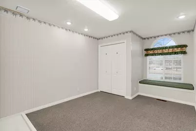 311 N 330 E, Orem, UT 84057 - Photo 11