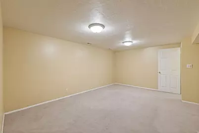 586 E 10345 S, Sandy, UT 84070 - Photo 19