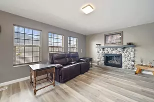 6382 S Uintah Peak Dr, Taylorsville, UT 84129 - Photo 9