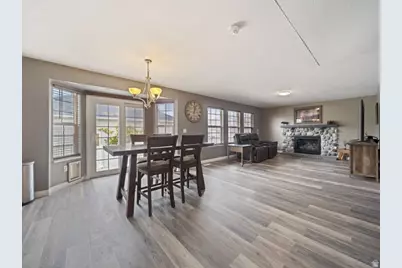 6382 S Uintah Peak Dr, Taylorsville, UT 84129 - Photo 5