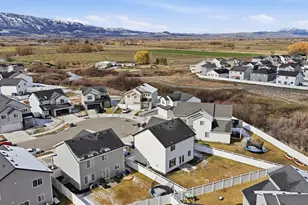 2002 Wren Cir, Logan, UT 84339 - Photo 7