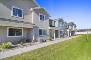 1058 E 2220 S, Heber City, UT 84032 - Photo 3