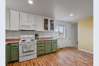 1419 S Marilyn Dr, Syracuse, UT 84075 - Photo 5