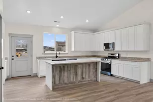 323 W 100 S, Payson, UT 84651 - Photo 5