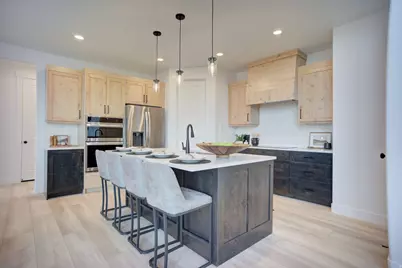 1013 E Majestic Ln #121, Erda, UT 84074 - Photo 9