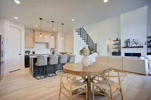 1013 E Majestic Ln, Erda, UT 84074 - Photo 9