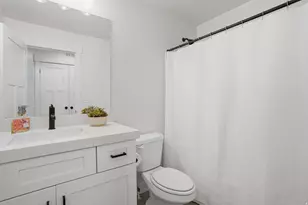 10538 S Bay Meadow Dr, Sandy, UT 84092 - Photo 13