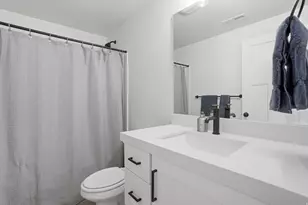 10538 S Bay Meadow Dr, Sandy, UT 84092 - Photo 21