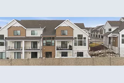 10538 S Bay Meadow Dr, Sandy, UT 84092 - Photo 3
