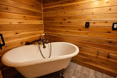 1084 W 2000 N, Vernal, UT 84078 - Photo 11