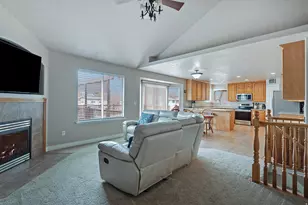 1114 W Shields Ln, South Jordan, UT 84095 - Photo 3