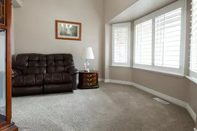 1114 W Shields Ln, South Jordan, UT 84095 - Photo 11