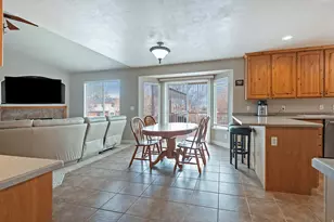1114 W Shields Ln, South Jordan, UT 84095 - Photo 7
