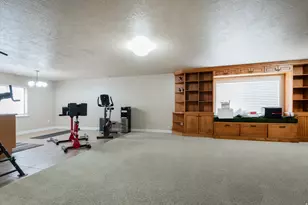 1114 W Shields Ln, South Jordan, UT 84095 - Photo 23