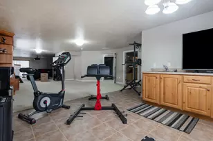 1114 W Shields Ln, South Jordan, UT 84095 - Photo 25
