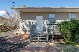 70 E Roundy Rd, Leeds, UT 84746 - Photo 29