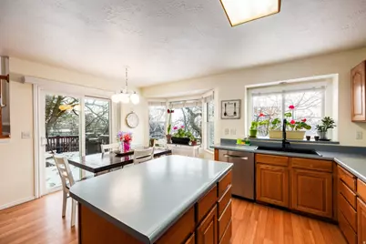 2231 N Valley View Dr, Layton, UT 84040 - Photo 15