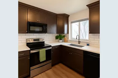 164 E 4475 S, Washington Terrace, UT 84405 - Photo 5