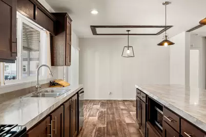 1700 W 2700 N #5, Pleasant View, UT 84404 - Photo 7