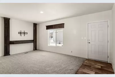 1700 W 2700 N #5, Pleasant View, UT 84404 - Photo 9