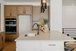 1066 S 3600 E, Spanish Fork, UT 84660 - Photo 11