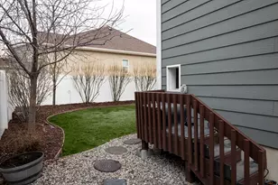 8023 S Pinewood Dr, Sandy, UT 84094 - Photo 27