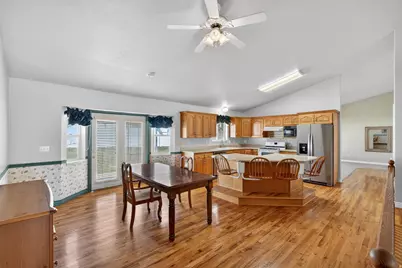 110 S 1320 E, Lindon, UT 84042 - Photo 7