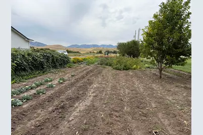 7419 S 400 W, Paradise, UT 84328 - Photo 47