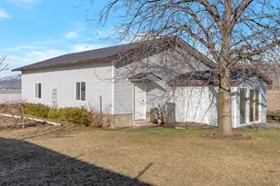 7419 S 400 W, Paradise, UT 84328 - Photo 5