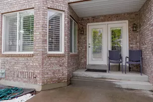 984 N 500 E, Centerville, UT 84014 - Photo 31