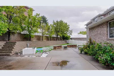 984 N 500 E, Centerville, UT 84014 - Photo 33