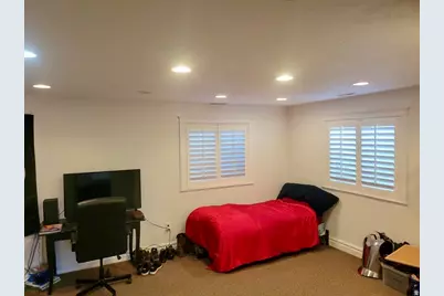 984 N 500 E, Centerville, UT 84014 - Photo 29