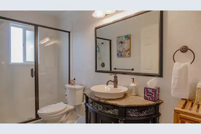 984 N 500 E, Centerville, UT 84014 - Photo 13