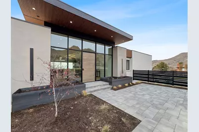 1332 S Canterbury Dr, Salt Lake City, UT 84108 - Photo 7