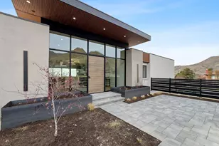 1332 S Canterbury Dr, Salt Lake City, UT 84108 - Photo 7