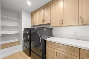 1332 S Canterbury Dr, Salt Lake City, UT 84108 - Photo 51