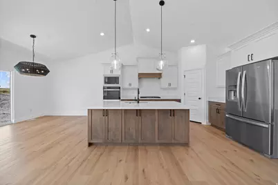 514 E Gilmour St, Grantsville, UT 84074 - Photo 5