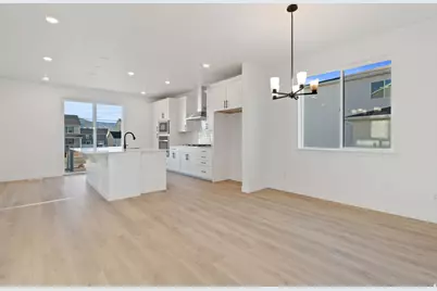 5469 N Saddle Stone Cir #530, Eagle Mountain, UT 84005 - Photo 5