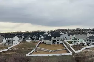 1354 E Hollyhock Wy, Layton, UT 84040 - Photo 15