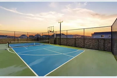 1437 W Valley Dr, Lindon, UT 84042 - Photo 69