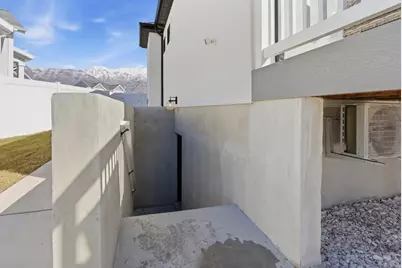 1437 W Valley Dr, Lindon, UT 84042 - Photo 39