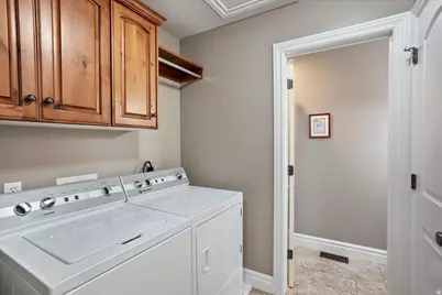 4388 N 250 W, Pleasant View, UT 84414 - Photo 33