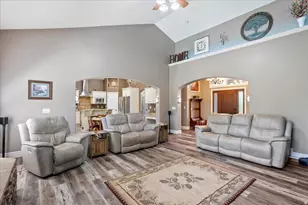 4388 N 250 W, Pleasant View, UT 84414 - Photo 9