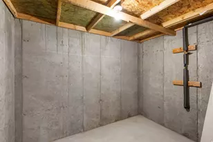 498 S Pegasus Way, Saratoga Springs, UT 84045 - Photo 33