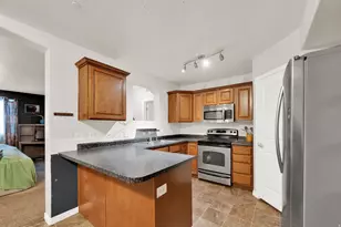 1019 W Village River Ln S, Midvale, UT 84047 - Photo 15