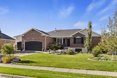 2011 W Hill St N, Kaysville, UT 84037 - Photo 1