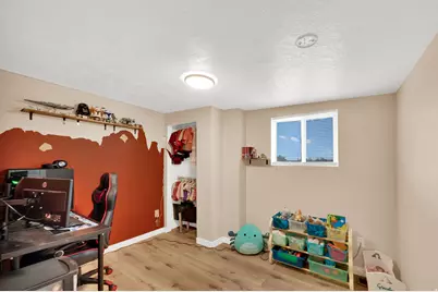 636 W 4th Ave, Midvale, UT 84047 - Photo 11