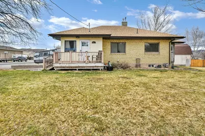 215 N Main St, Glenwood, UT 84730 - Photo 29