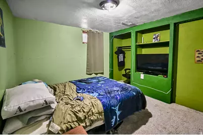 215 N Main St, Glenwood, UT 84730 - Photo 23