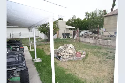 433 N 300 E, Price, UT 84501 - Photo 3